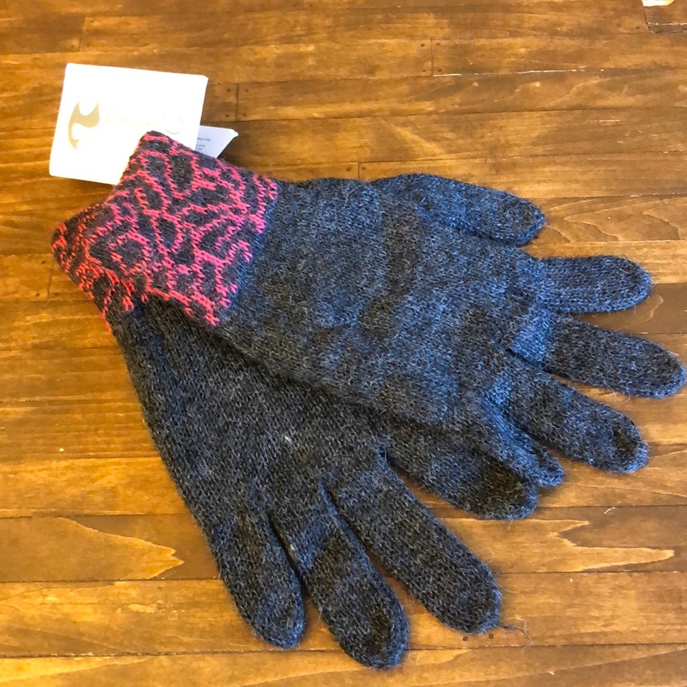 100% Alpaca Gloves
